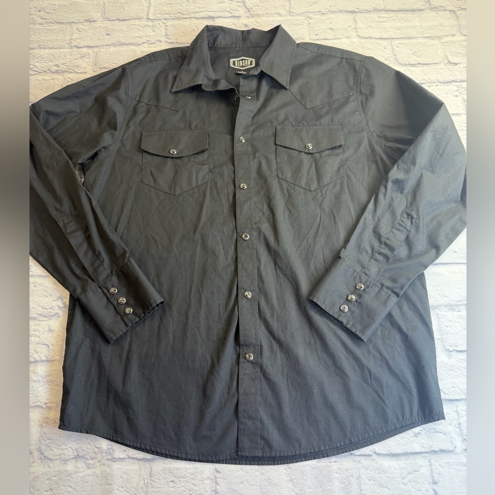 Gibson Trading Co. Black Button-Up Country Western Shirt w/Pearl Snaps. Size L.